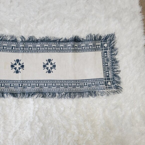 Cross Stitch Table Runner - Picture 4 of 8